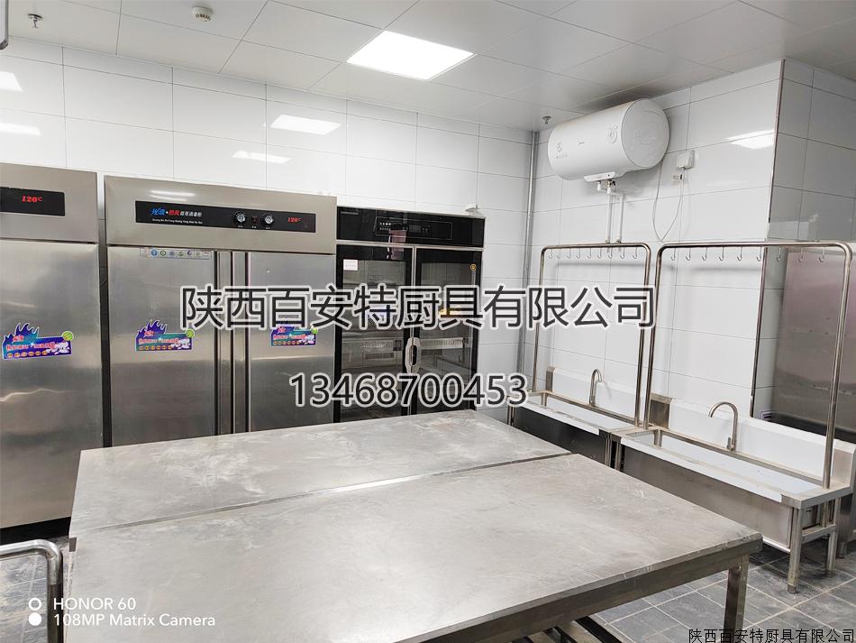 5ac3b82013112c4229e962d5c72478a1.jpg