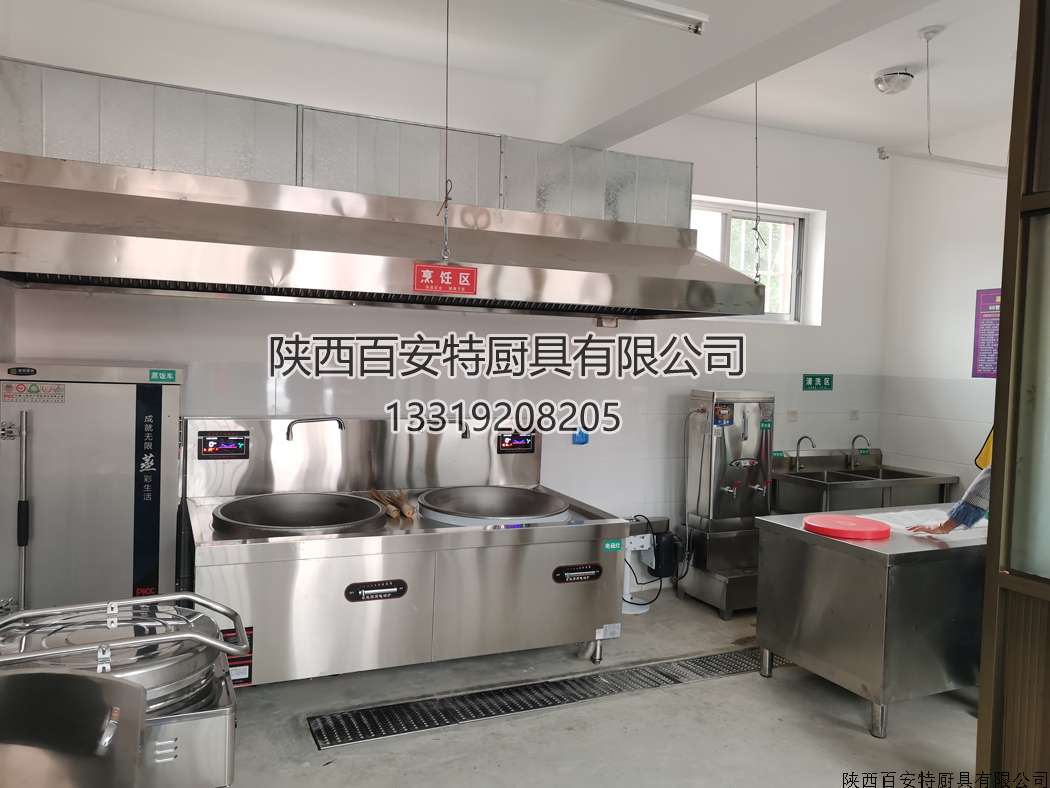799a31cebae8c70fa5e45fe699ed1360.jpg