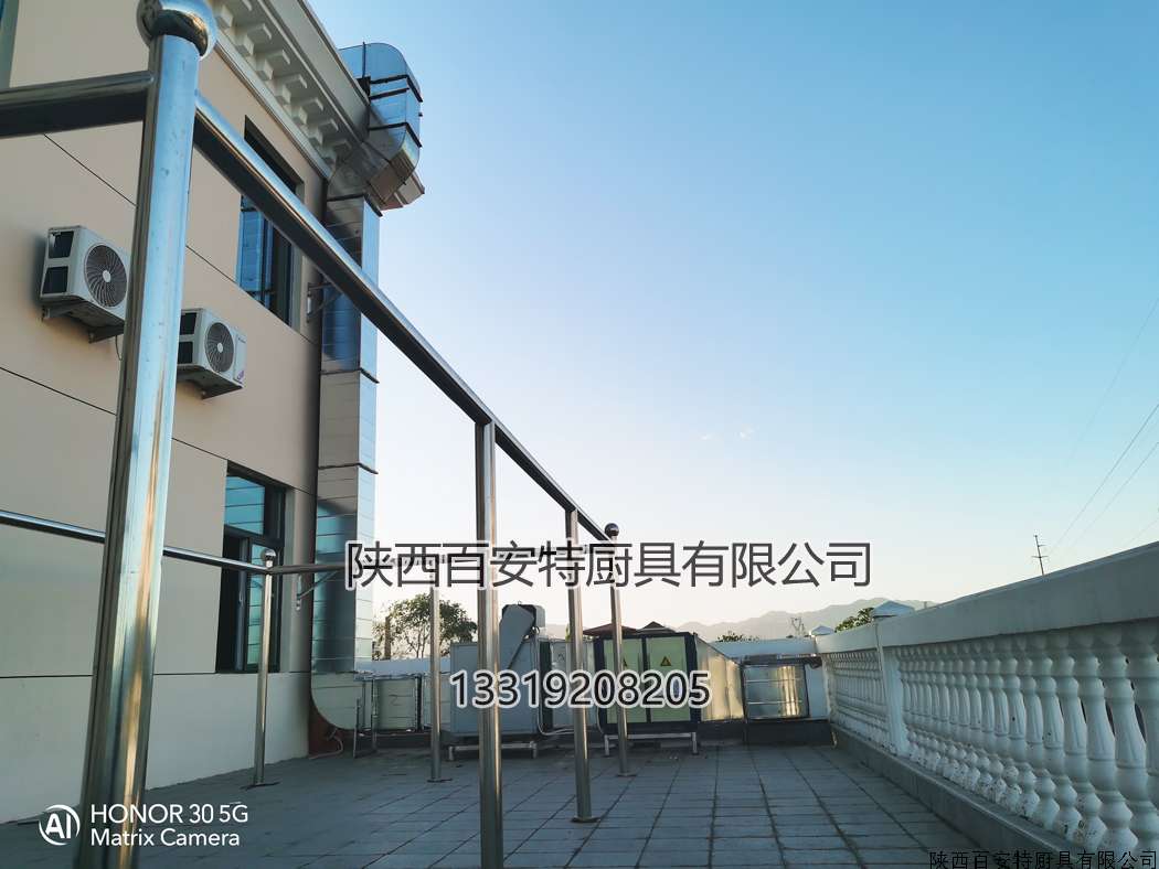 63bbf545ad2d8f4a63ced5740036284c.jpg